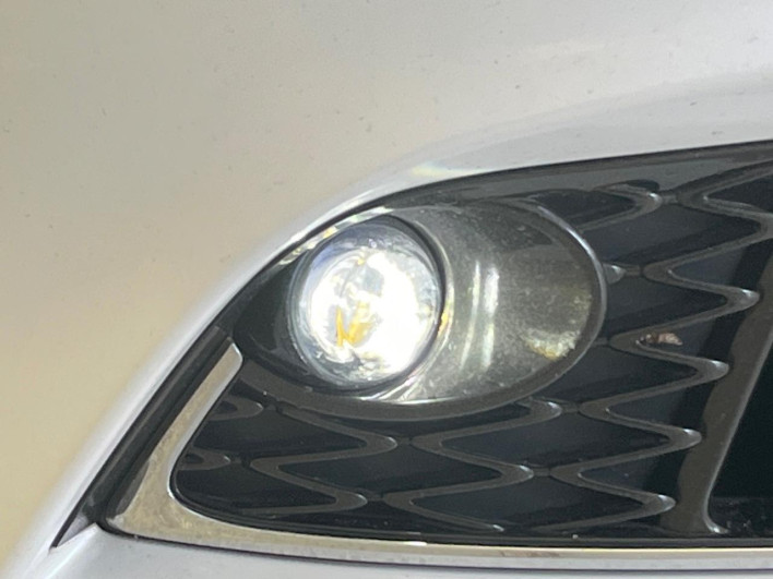 2014 Lexus LS DAA-UVF45 (UW-69f6bcff082f3)[13]