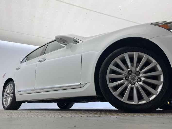2014 Lexus LS DAA-UVF45 (UW-69f6bcff082f3)[7]