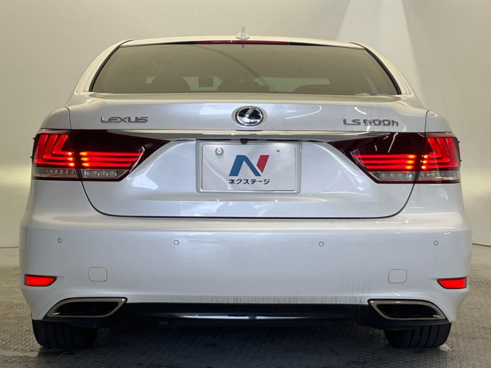 2014 Lexus LS DAA-UVF45 (UW-69f6bcff082f3)[16]
