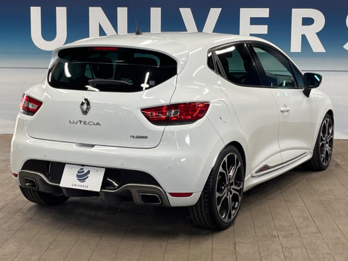 2017 Renault Lutecia ABA-RM5M1 (UW-69f6bd00b2107)[6]