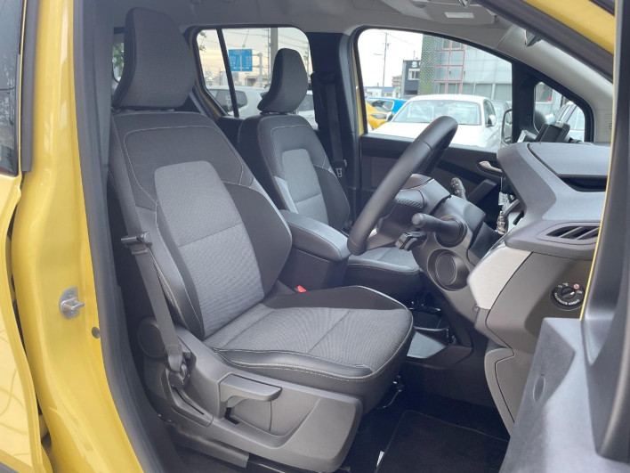 2023 Renault Kangoo 3BA-KFKH5H (UW-69f6bd00b9ee1)[11]