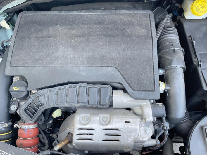 2020 Citroen C3 3BA-B6HN05 (UW-69f6bd037c7d6)[5]