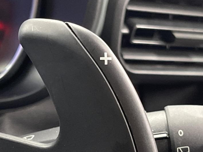 2021 Citroen Berlingo 3DA-K9CYH01 (UW-69f6bd0529938)[17]