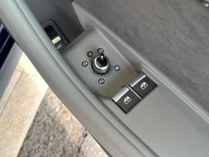 2018 Audi S5 ABA-F5CWGF (UW-69f6bd0762957)[25]