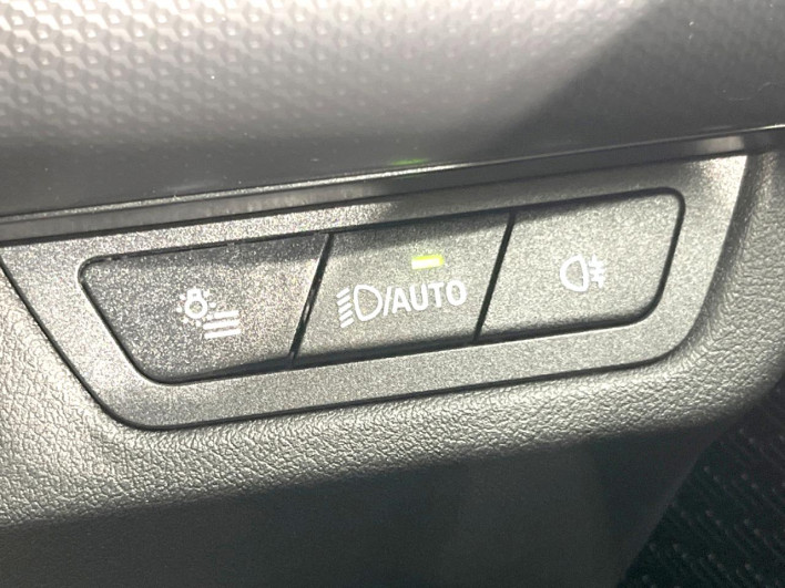 2023 BMW X1 3CA-42EG20 (UW-69f6bd08c62be)[24]