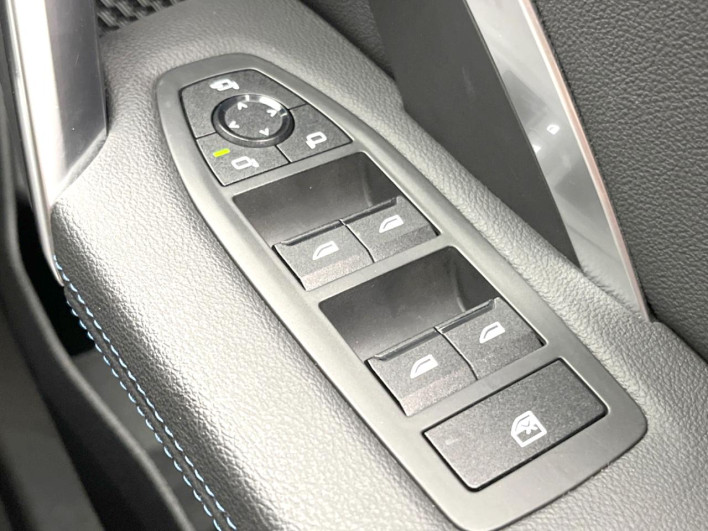 2023 BMW X1 3CA-42EG20 (UW-69f6bd08c62be)[23]