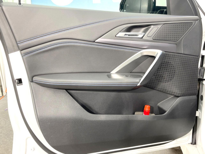 2023 BMW X1 3CA-42EG20 (UW-69f6bd08c62be)[11]