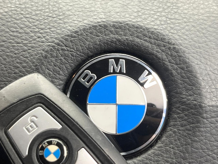2014 BMW 5 Series LDA-FW20 (UW-69f6bd096849f)[17]