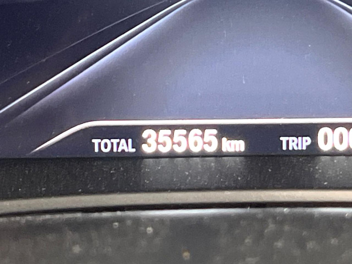 2018 BMW 5 Series DBA-JL10 (UW-69f6bd0aabea2)[2]