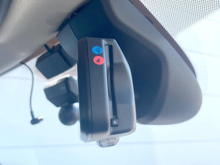 2020 Rover Mini 3BA-LV15M (UW-69f6bd0f187b6)[7]