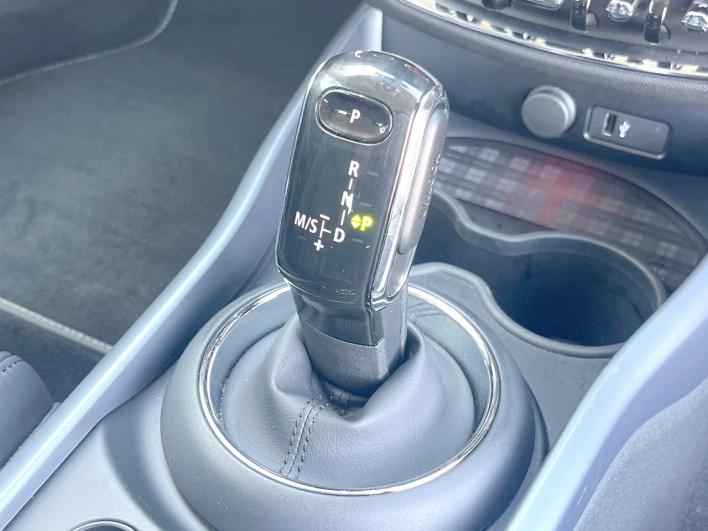 2020 Rover Mini 3BA-LV15M (UW-69f6bd0f187b6)[20]