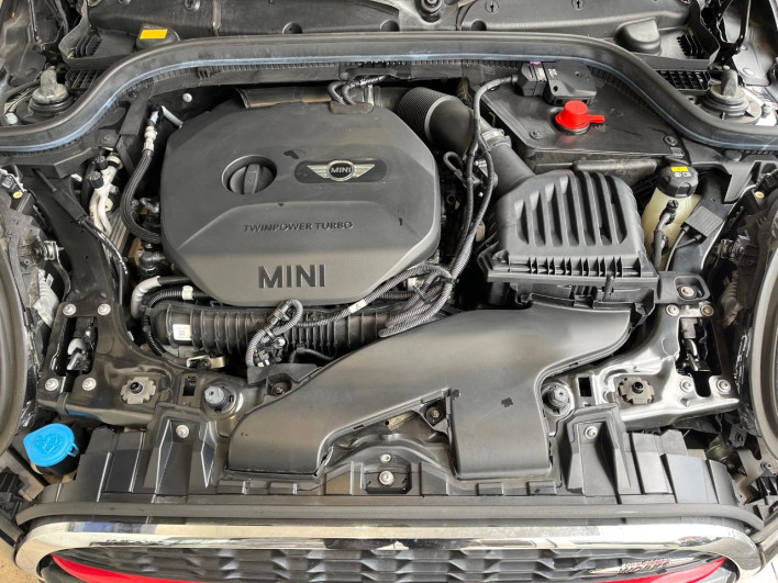 2017 Rover Mini DBA-XMJCW (UW-69f6bd10197f2)[4]