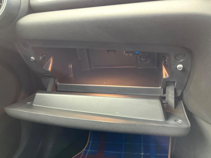 2016 Rover Mini LDA-XT15 (UW-69f6bd1061b78)[18]