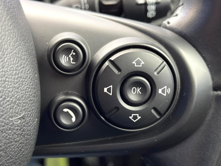 2018 Rover Mini LDA-YT20 (UW-69f6bd1114845)[7]