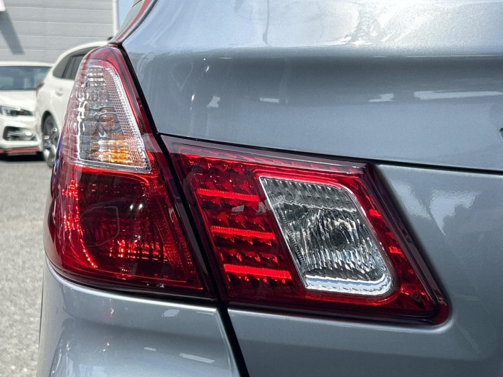 2013 Subaru Exiga DBA-YAM (UW-69f6bd1298301)[19]