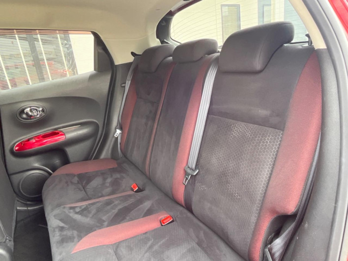 2011 Nissan JUKE DBA-YF15 (UW-69f6bd129c5f3)[23]