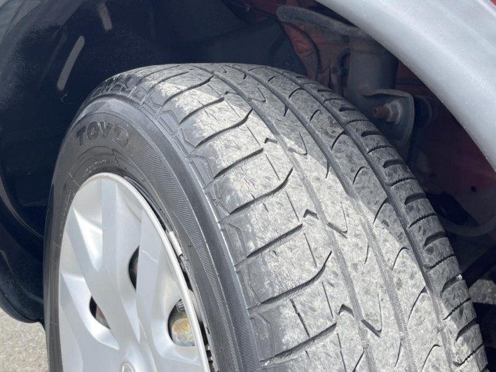2011 Nissan JUKE DBA-YF15 (UW-69f6bd129c5f3)[13]