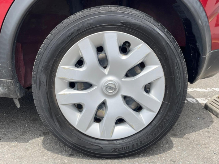 2011 Nissan JUKE DBA-YF15 (UW-69f6bd129c5f3)[11]