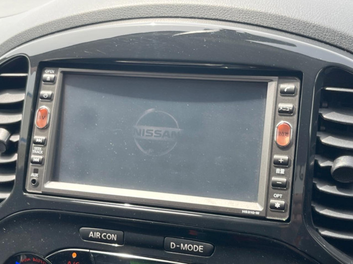 2011 Nissan JUKE DBA-YF15 (UW-69f6bd129c5f3)[5]