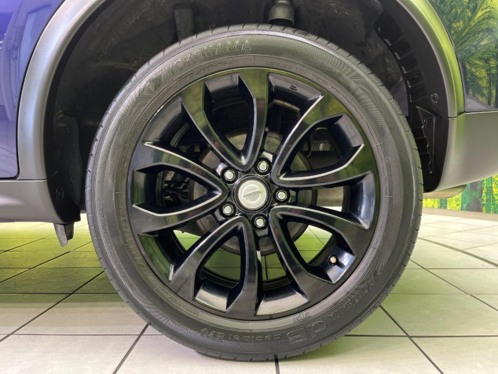 2016 Nissan JUKE DBA-YF15 (UW-69f6bd12b4b0c)[19]