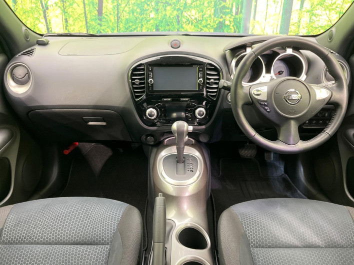 2016 Nissan JUKE DBA-YF15 (UW-69f6bd12b4b0c)[27]