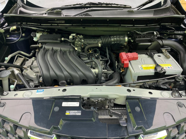 2016 Nissan JUKE DBA-YF15 (UW-69f6bd12b4b0c)[4]