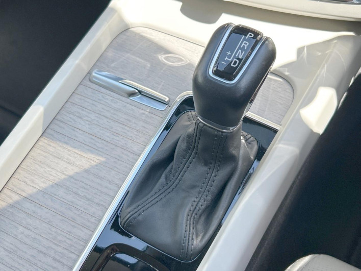 2019 Volvo XC60 LDA-UD4204TXC (UW-69f6bd1416557)[16]