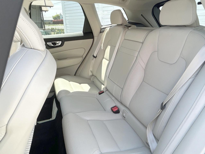 2019 Volvo XC60 LDA-UD4204TXC (UW-69f6bd1416557)[24]
