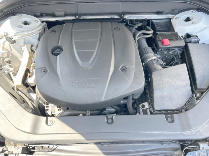 2019 Volvo XC60 LDA-UD4204TXC (UW-69f6bd1416557)[4]