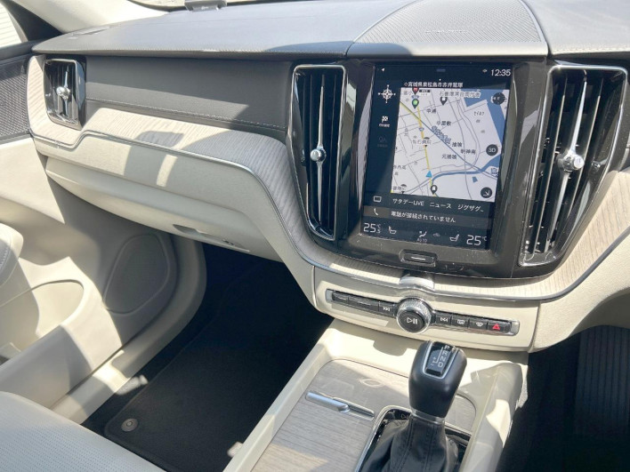2019 Volvo XC60 LDA-UD4204TXC (UW-69f6bd1416557)[15]