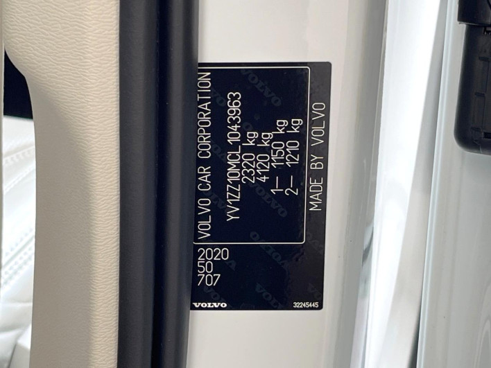2021 Volvo V60 DBA-ZB420 (UW-69f6bd14df7be)[1]