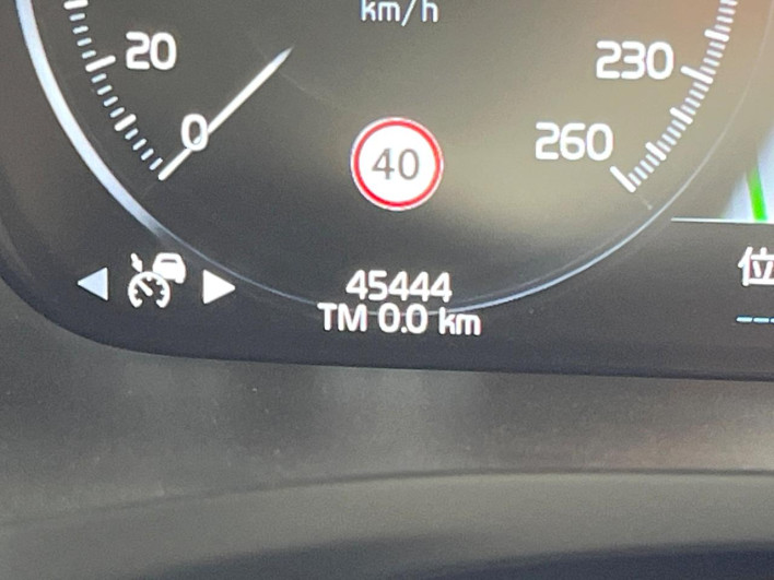 2021 Volvo V60 DBA-ZB420 (UW-69f6bd14df7be)[2]