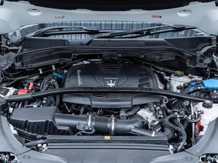 2025 Maserati Grecale 7AA-MGR20C (UW-69f6bd1bbc884)[12]