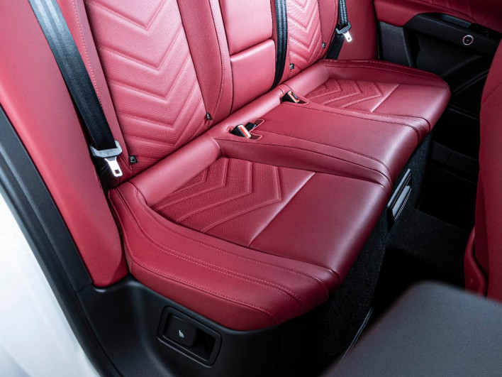 2025 Maserati Grecale 7AA-MGR20C (UW-69f6bd1bbc884)[19]