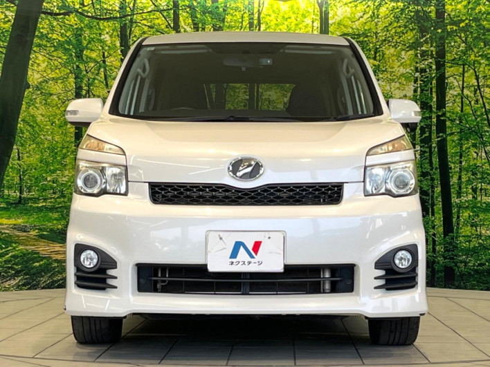 2011 Toyota Voxy DBA-ZRR70W (UW-69f6bd1d68ba9)[11]