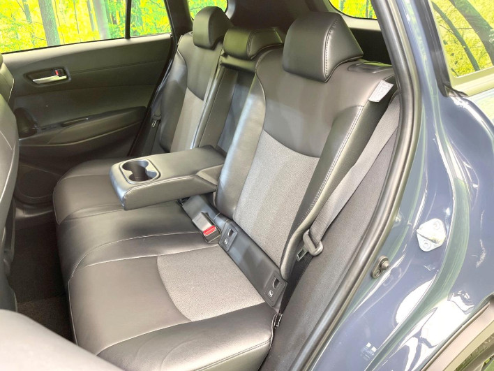 2024 Toyota Corolla Cross 6AA-ZVG13 (UW-69f6bd2b31fdc)[20]