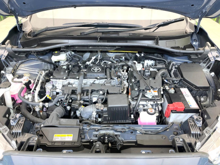 2024 Toyota Corolla Cross 6AA-ZVG13 (UW-69f6bd2b31fdc)[4]