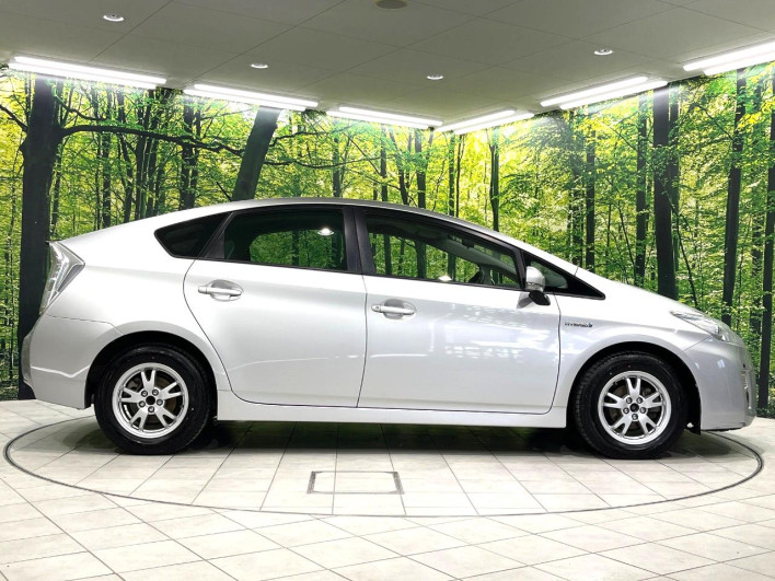 2009 Toyota Prius DAA-ZVW30 (UW-69f6bd2d66f5b)[22]