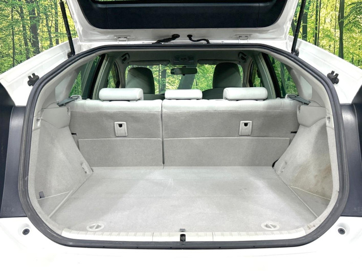 2010 Toyota Prius DAA-ZVW30 (UW-69f6bd2d72bd1)[23]