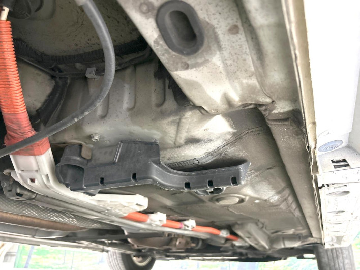 2010 Toyota Prius DAA-ZVW30 (UW-69f6bd2d72bd1)[29]