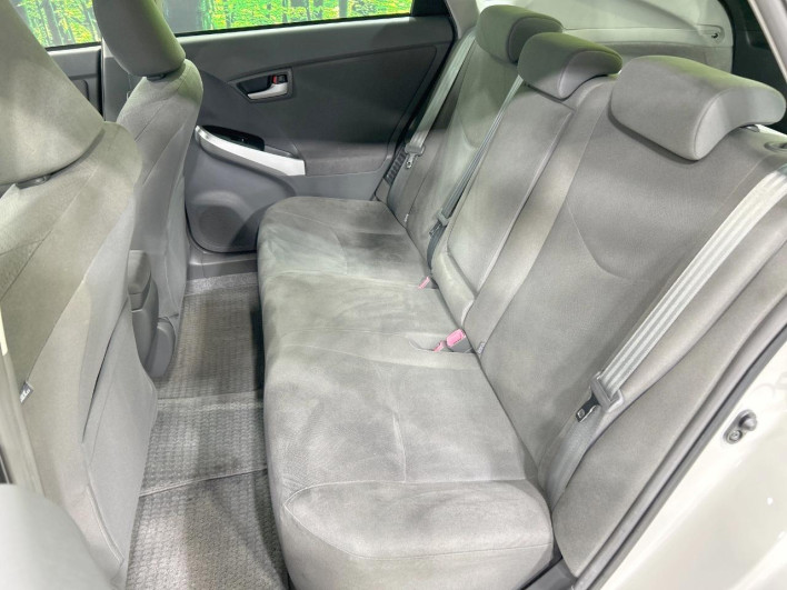 2011 Toyota Prius DAA-ZVW30 (UW-69f6bd2dbf427)[20]