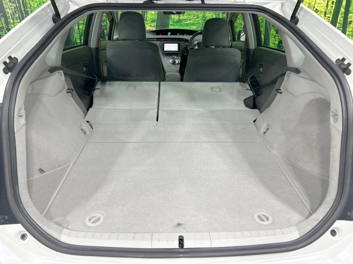 2011 Toyota Prius DAA-ZVW30 (UW-69f6bd2dbf427)[29]
