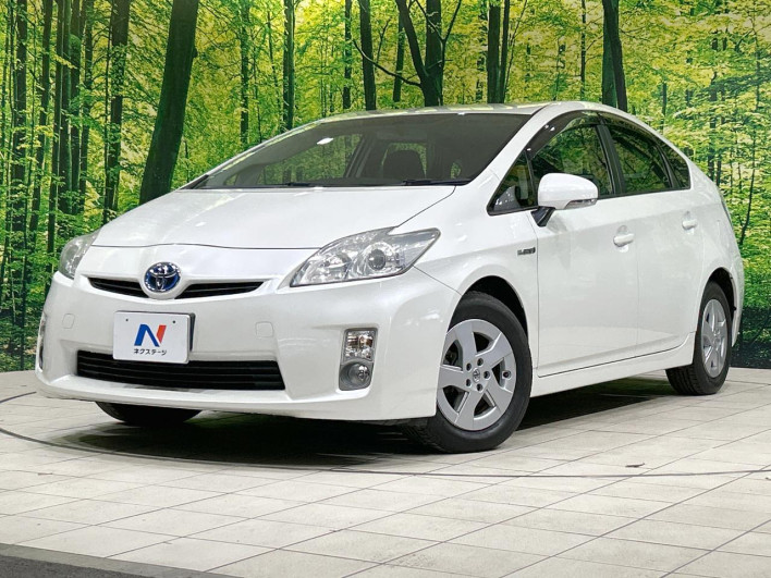 2011 Toyota Prius DAA-ZVW30 (UW-69f6bd2dbf427)[0]