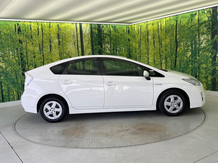 2011 Toyota Prius DAA-ZVW30 (UW-69f6bd2eab763)[7]