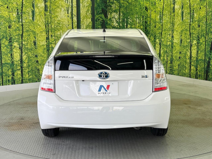 2011 Toyota Prius DAA-ZVW30 (UW-69f6bd2eab763)[9]