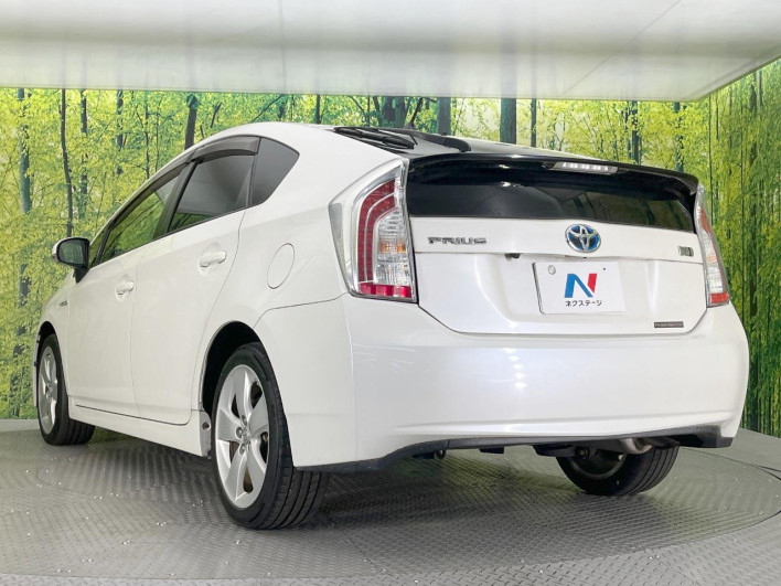 2013 Toyota Prius DAA-ZVW30 (UW-69f6bd2faf822)[18]