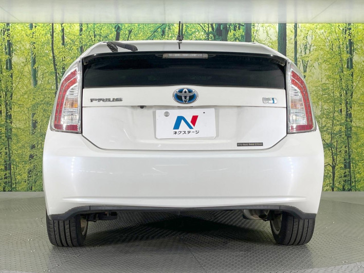 2013 Toyota Prius DAA-ZVW30 (UW-69f6bd2faf822)[17]
