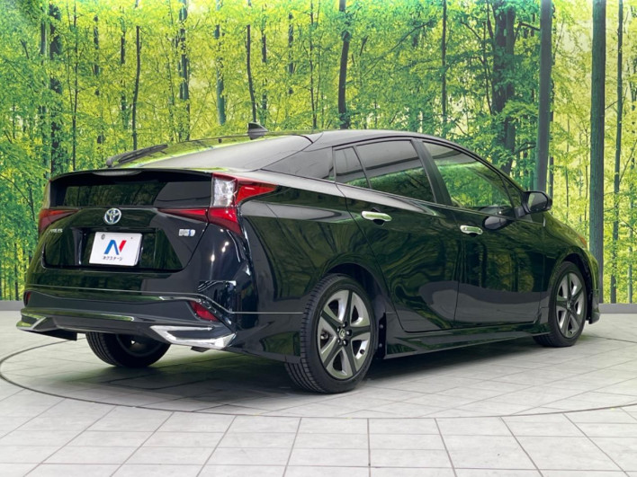 2021 Toyota Prius 6AA-ZVW51 (UW-69f6bd379c593)[29]