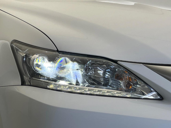 2015 Lexus CT DAA-ZWA10 (UW-69f6bd3956460)[12]