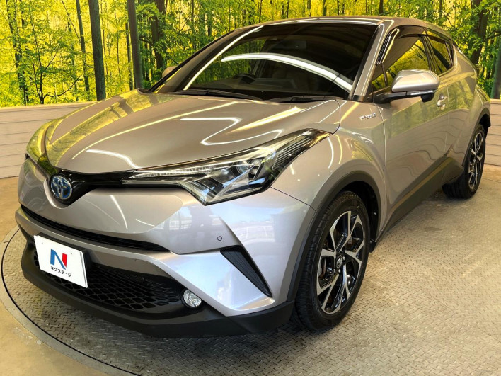 2017 Toyota C-HR DAA-ZYX10 (UW-69f6bd499d1b2)[6]
